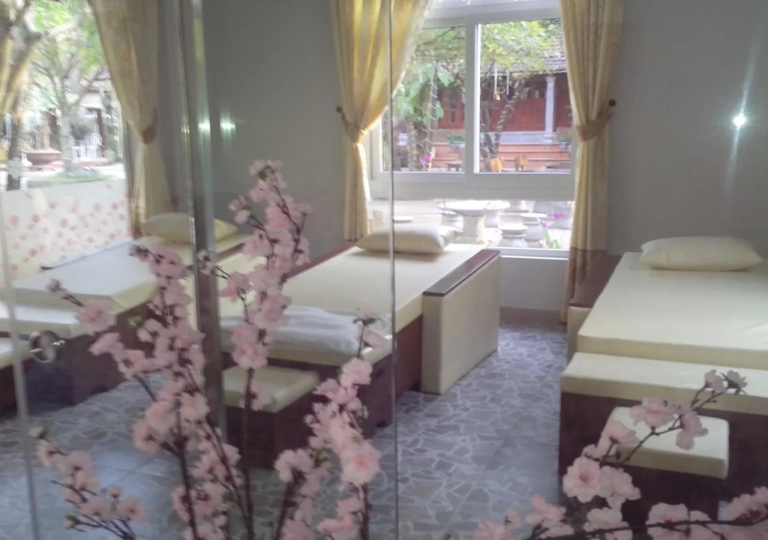 An Phu Boutique Hotel  Spa