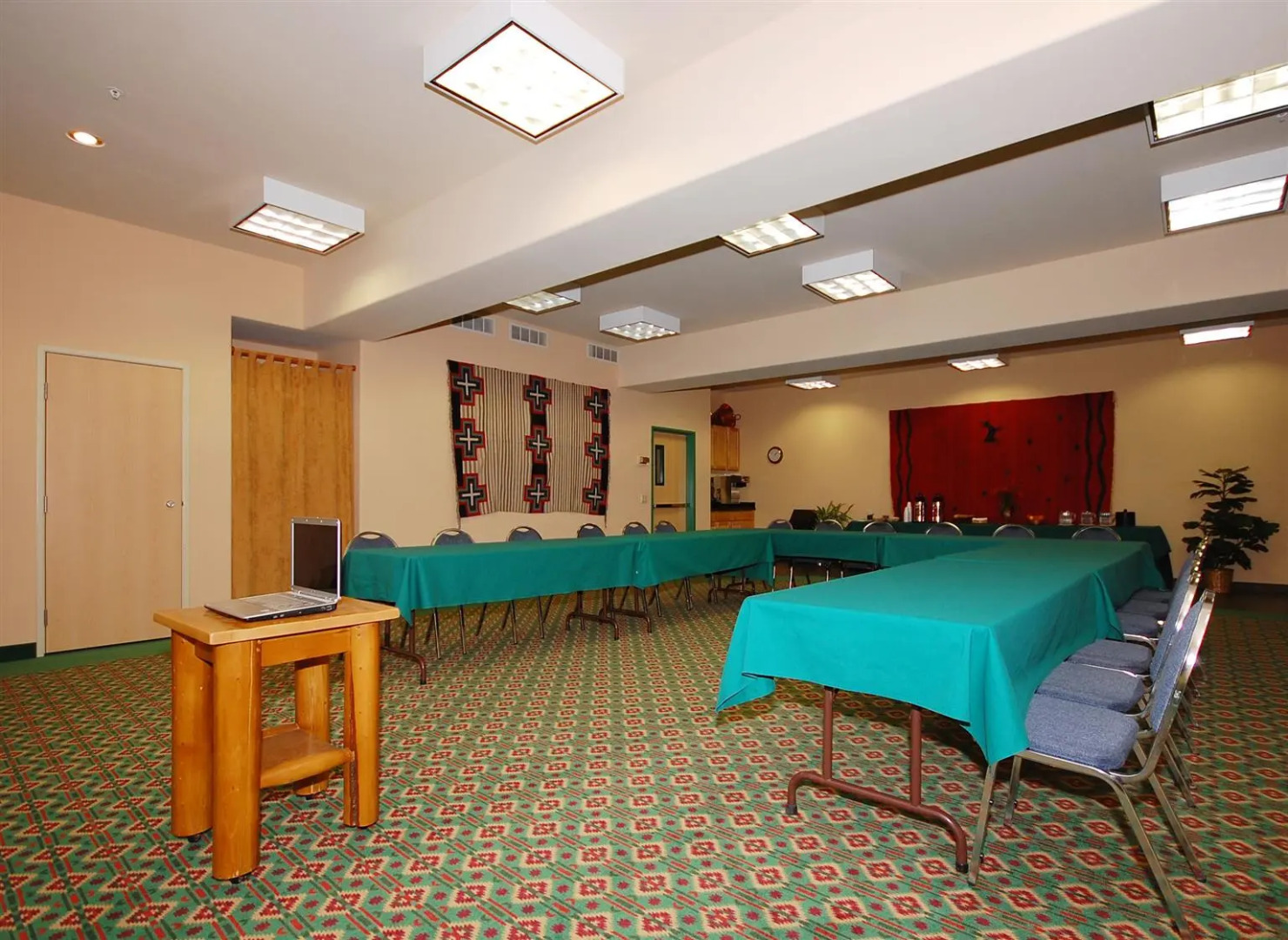 Best Western Plus Kentwood Lodge