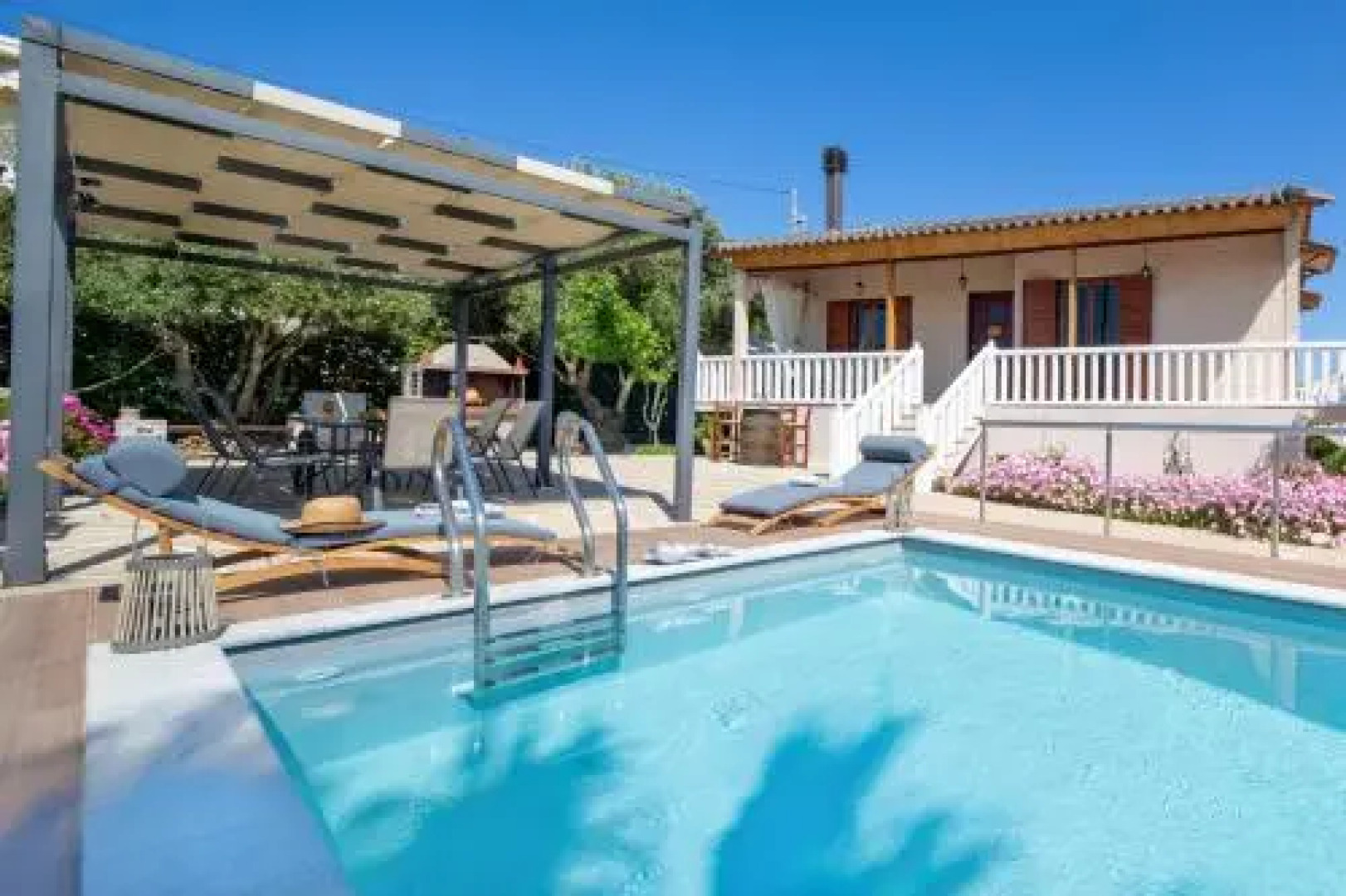 Santy Villa - Gerani