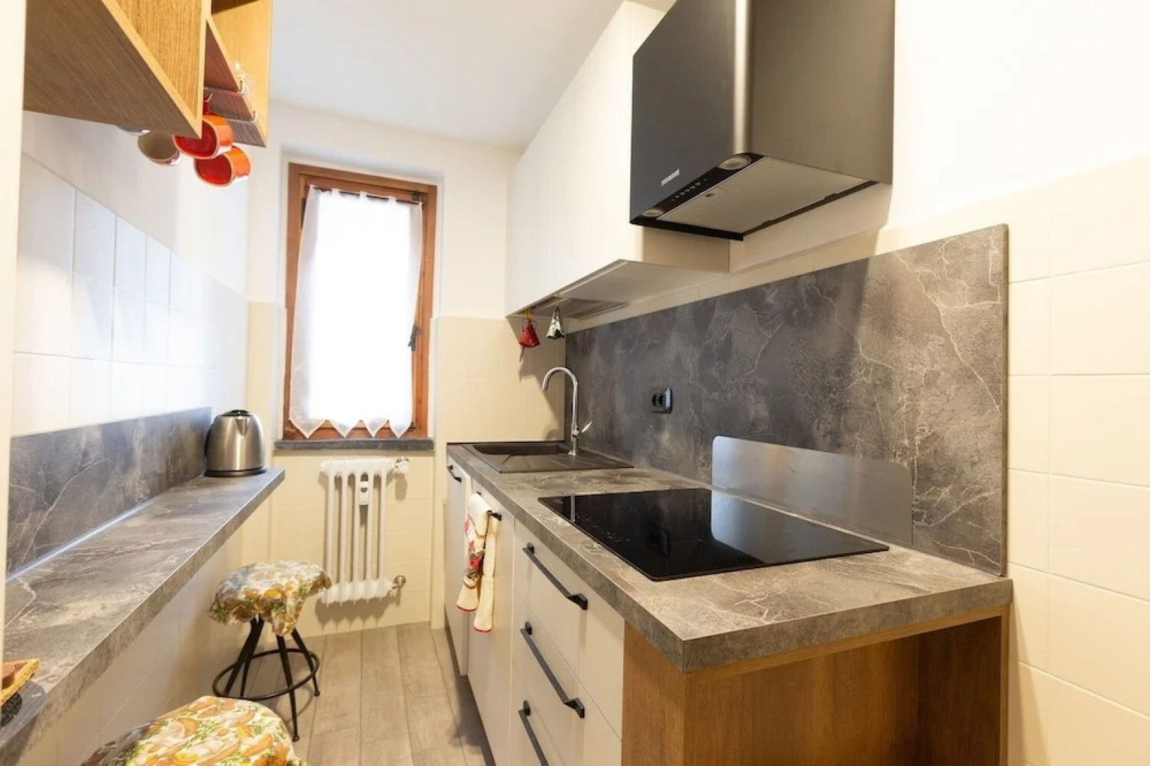 JOIVY Flat For 6, In The Historic Town Pré-Saint-Didier