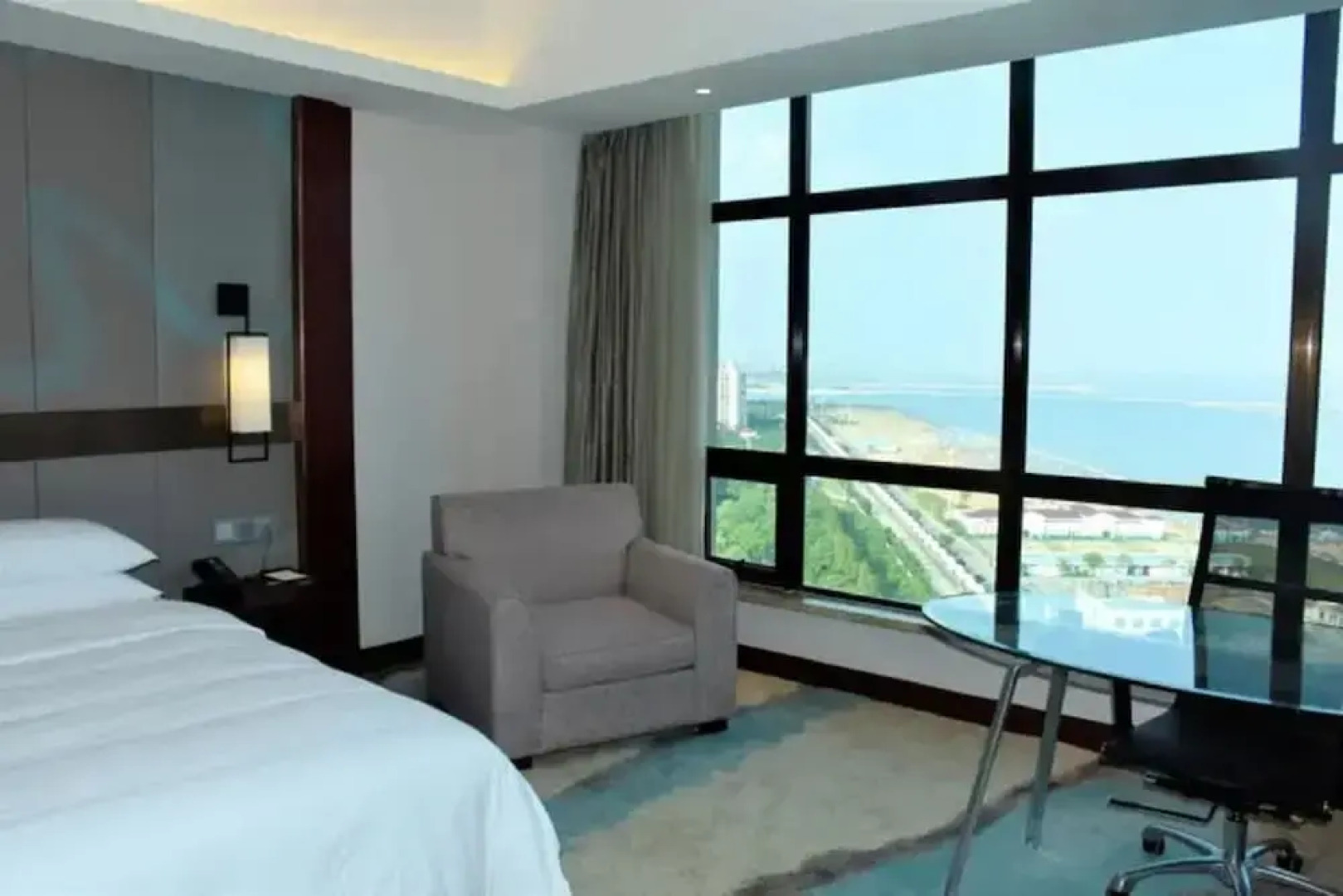 The Qube Hotel Shanghai Jinshan