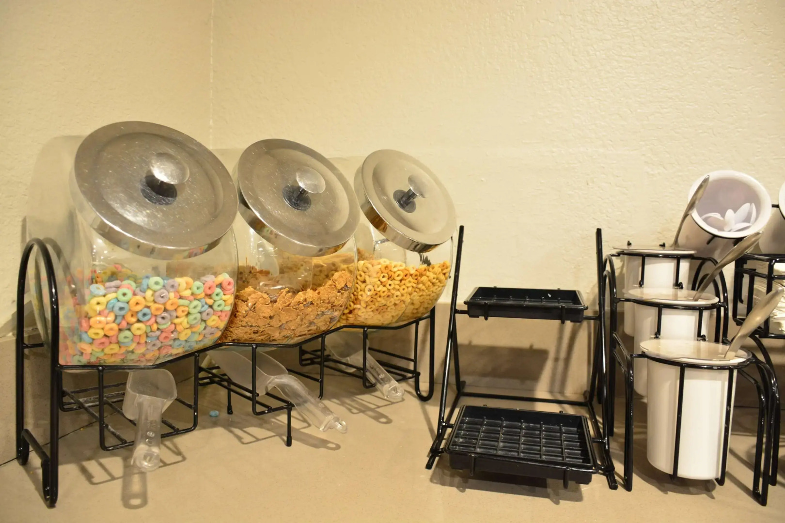 Comfort Inn & Suites Moreno Valley near March Air Reserve Base