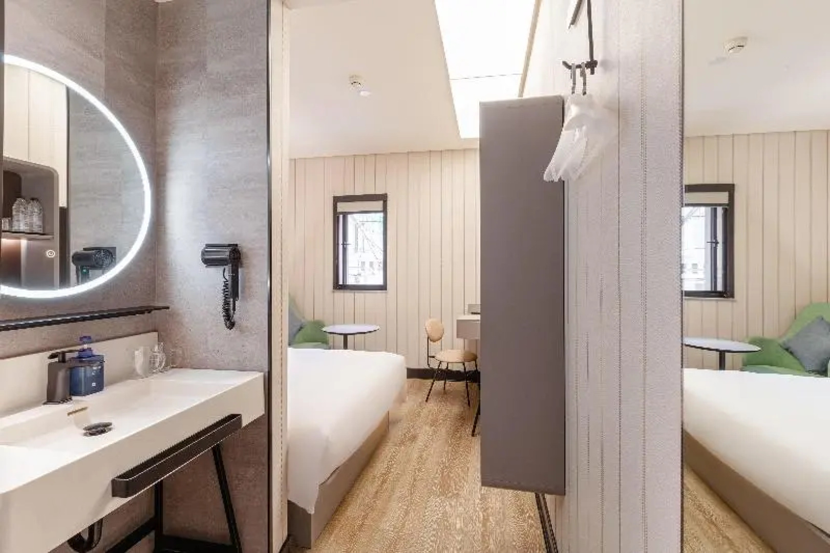 Отель Hanting Hotel Beijing Wangfujing Street Branch