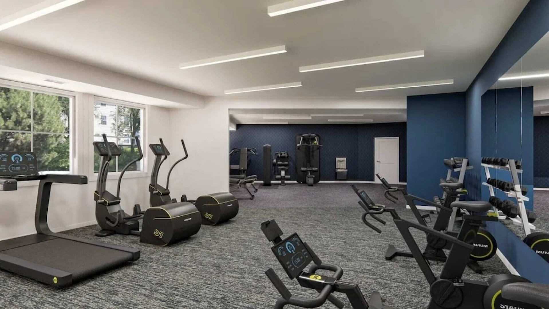 Glamorous 2B2BA with patio views and gym