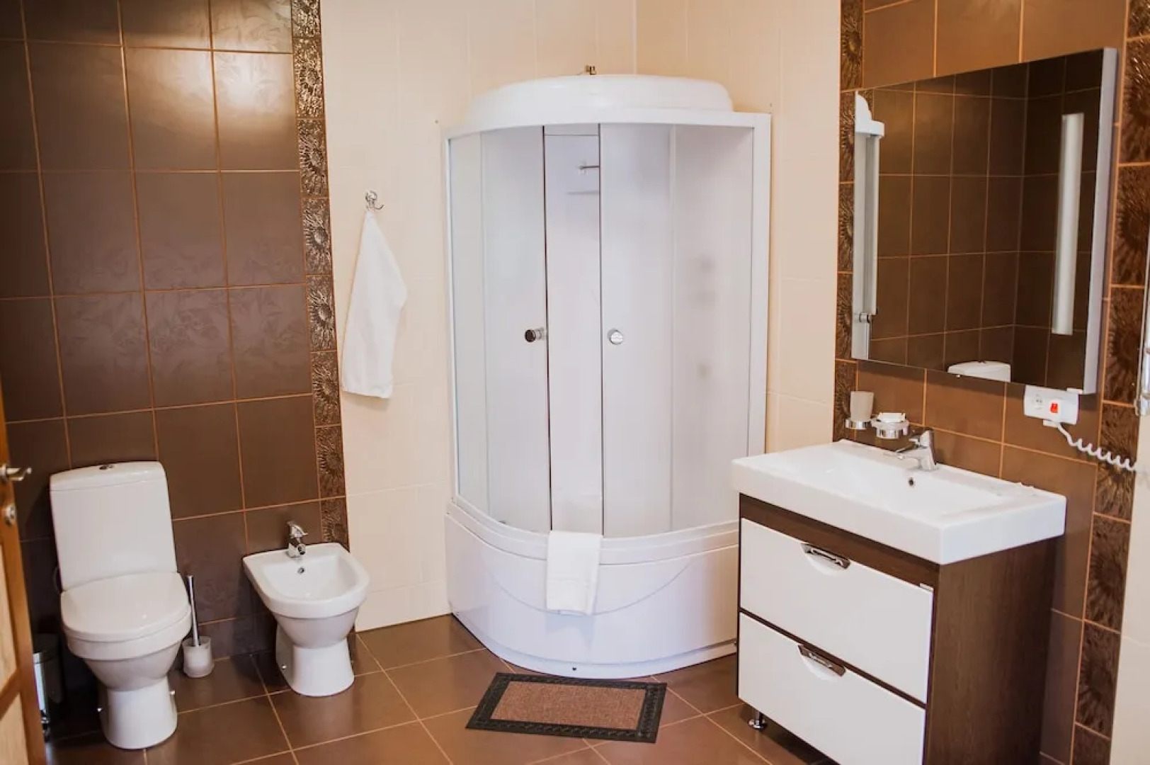 Отель «Явир»