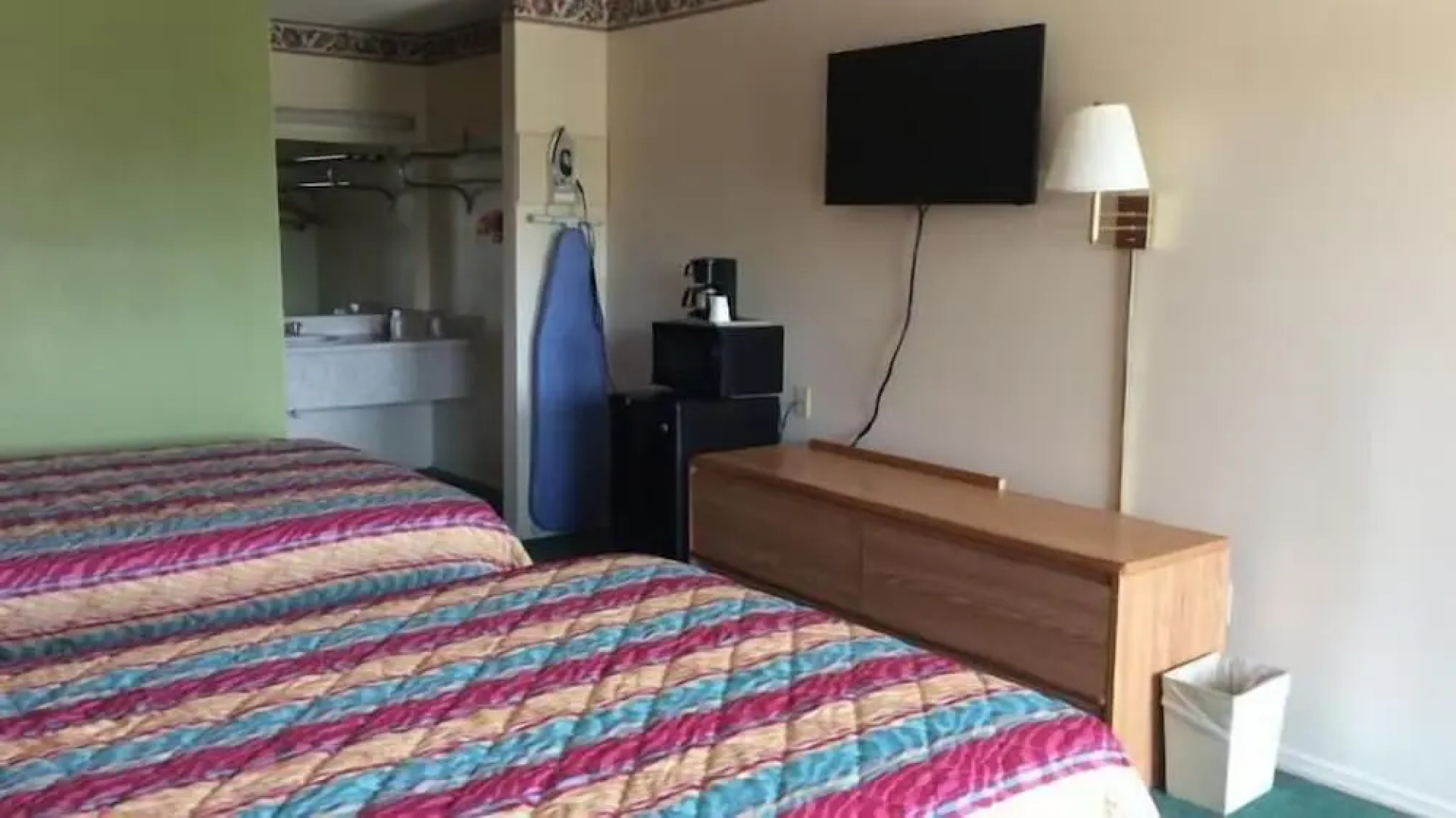 Western Motel of Camilla