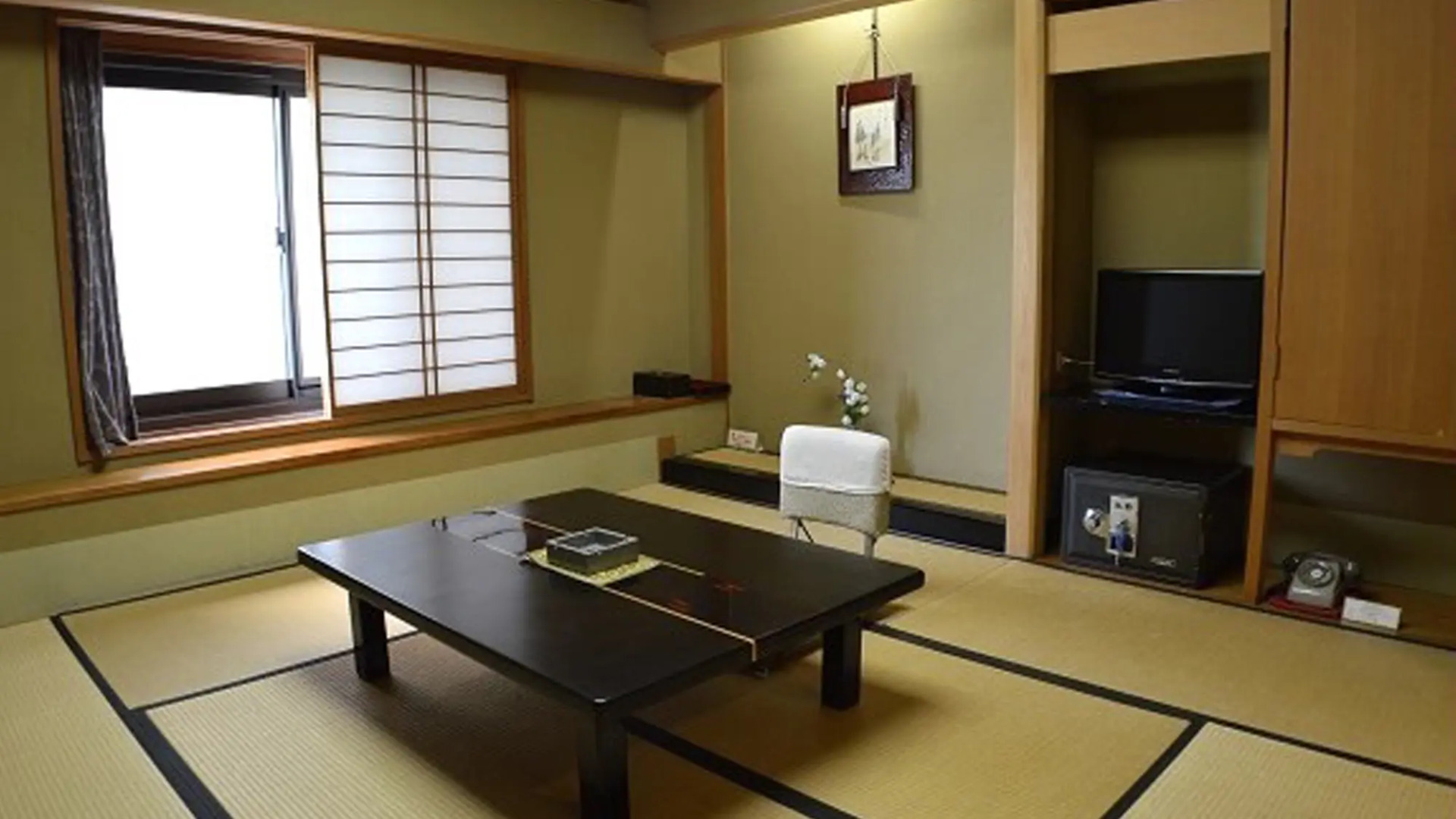 Katayamazu Onsen Kanoya Korakuen