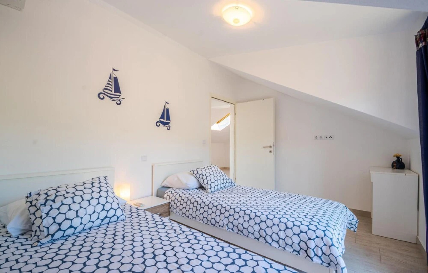 Amazing Home in Kneze With Wifi and 4 Bedrooms