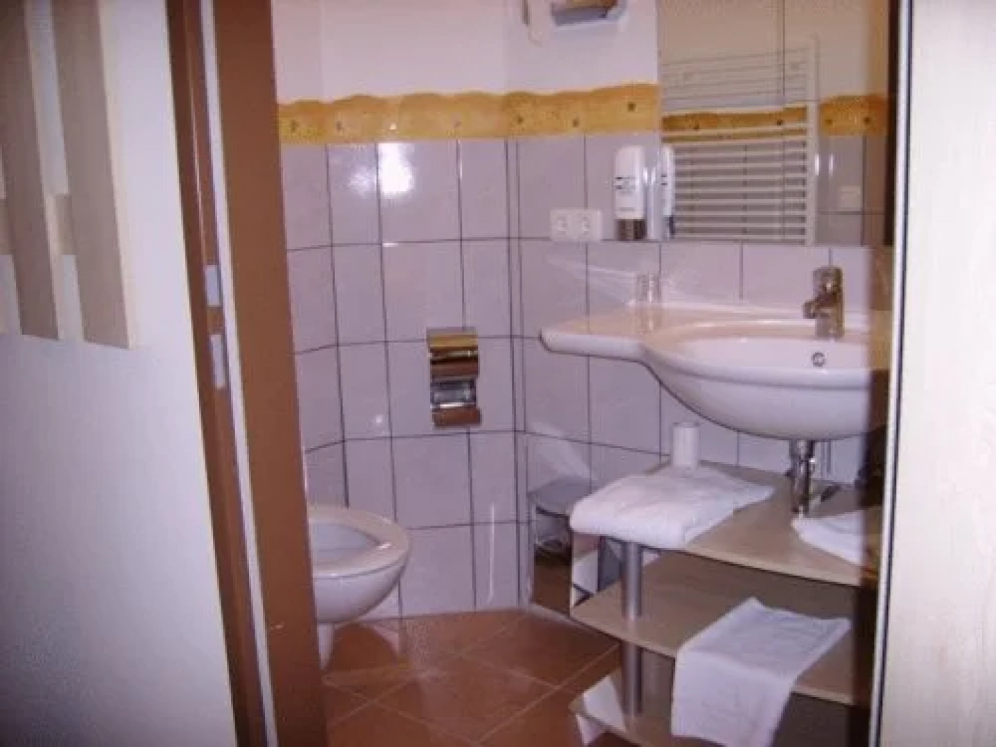 Neues Gästehaus und Hotel-Pension zum Gmoana