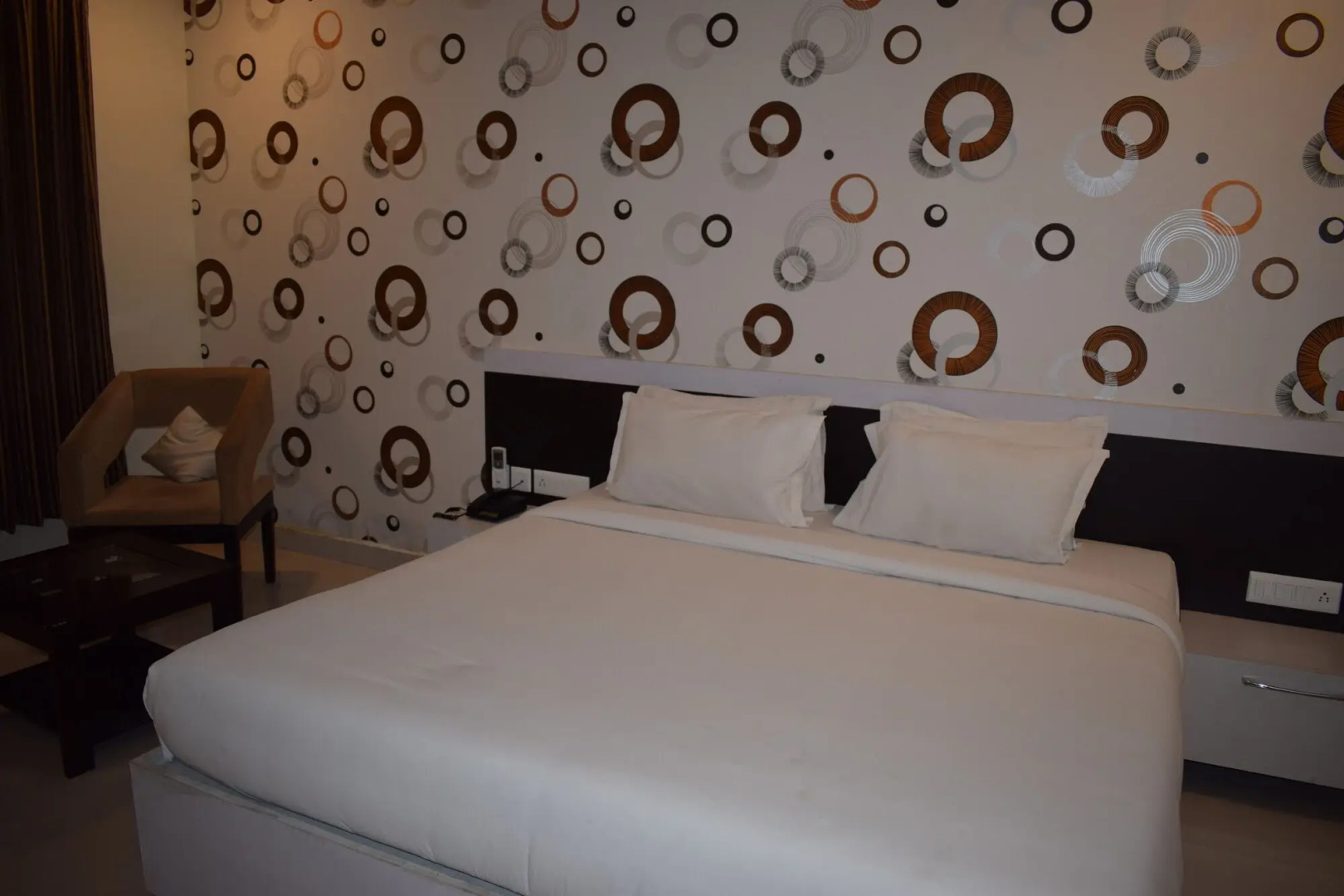 OYO 1050 Hotel Aksharadha