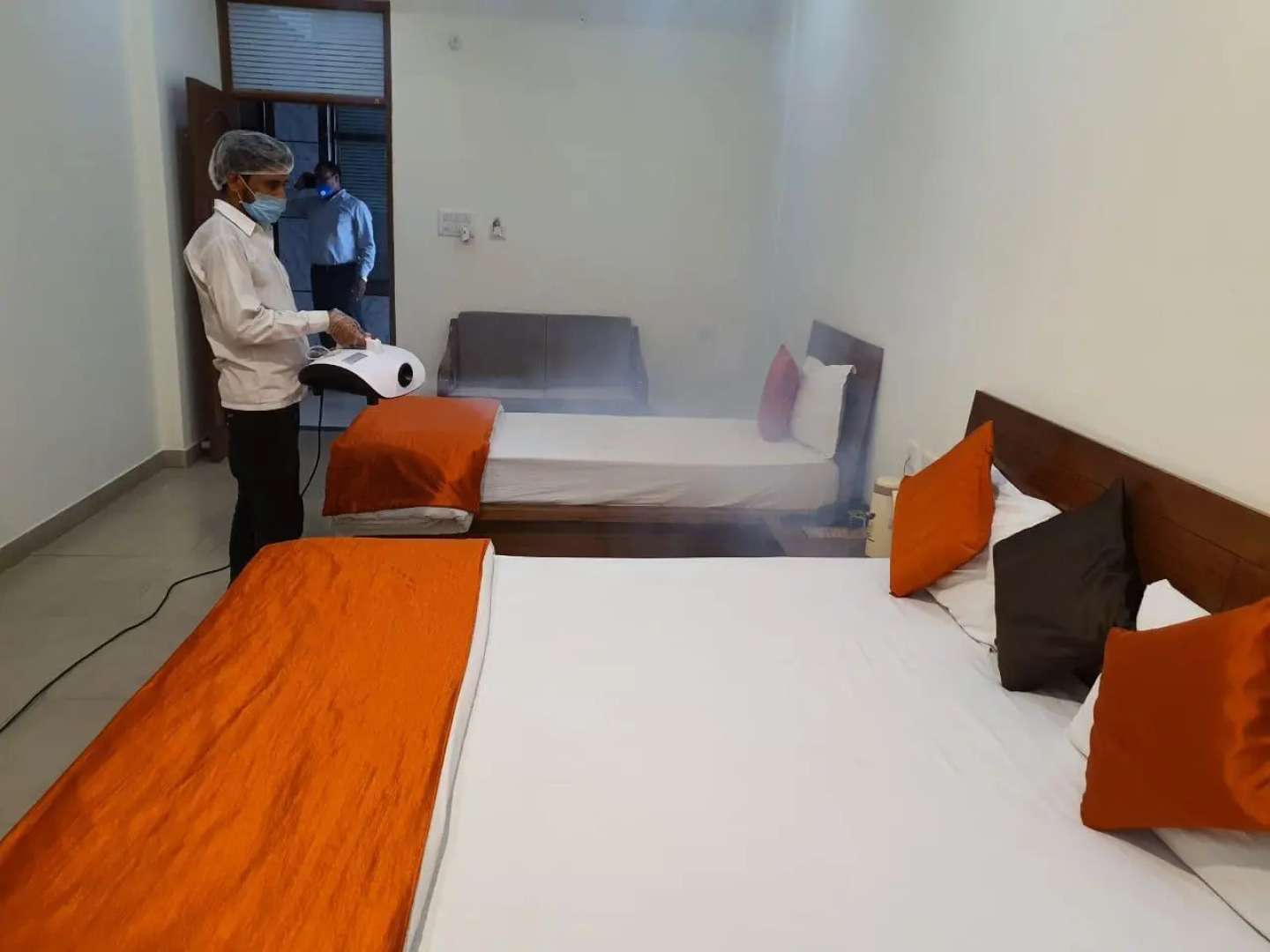 Hotel Vrindavan Garden