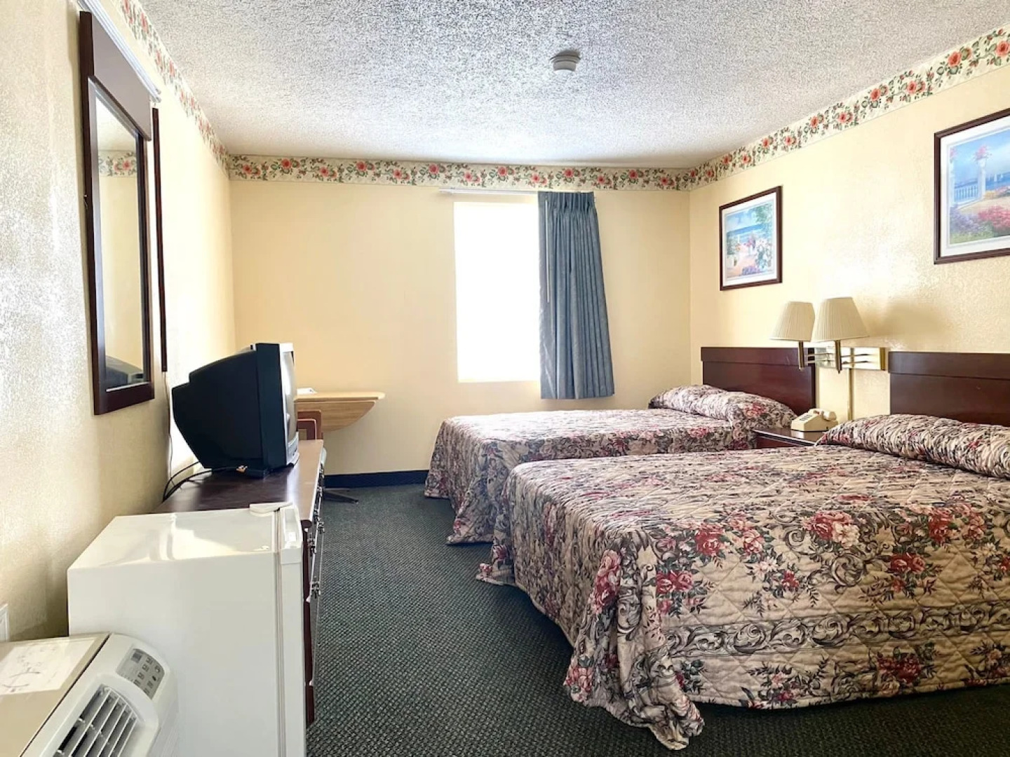 Economy Inn