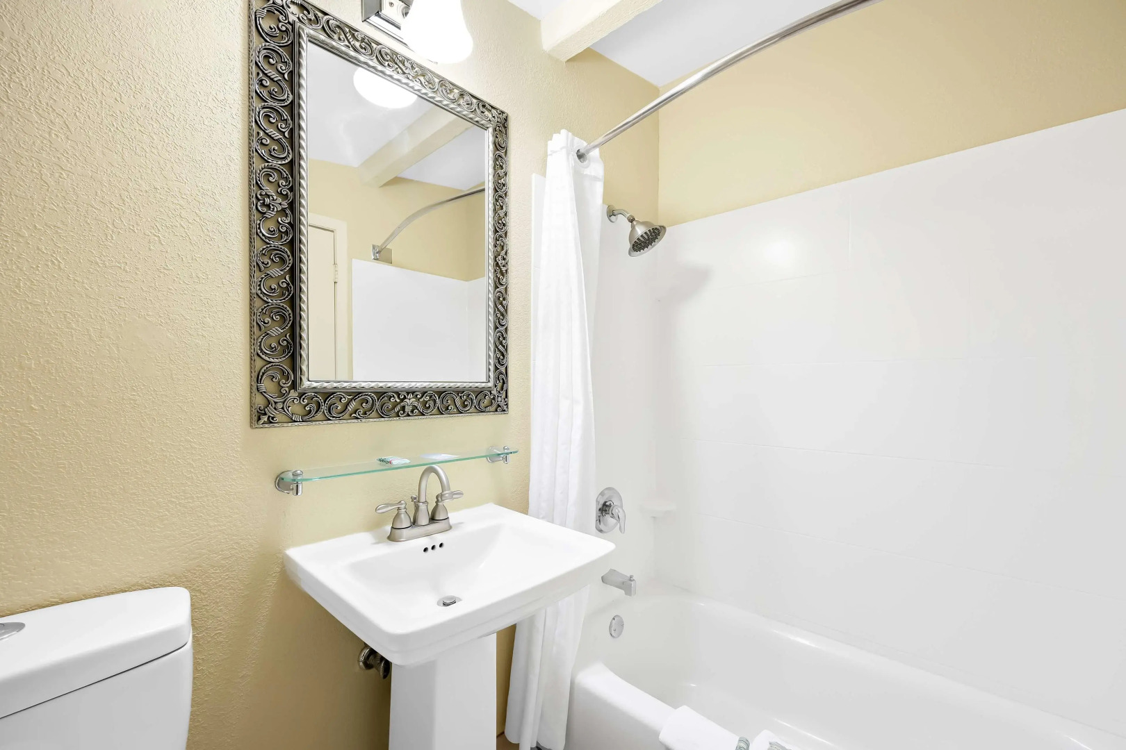 Best Western Coach House