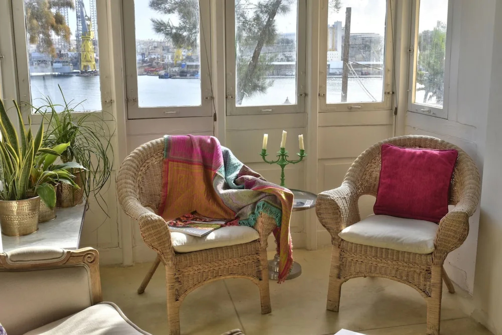 Sea Breeze Apartment