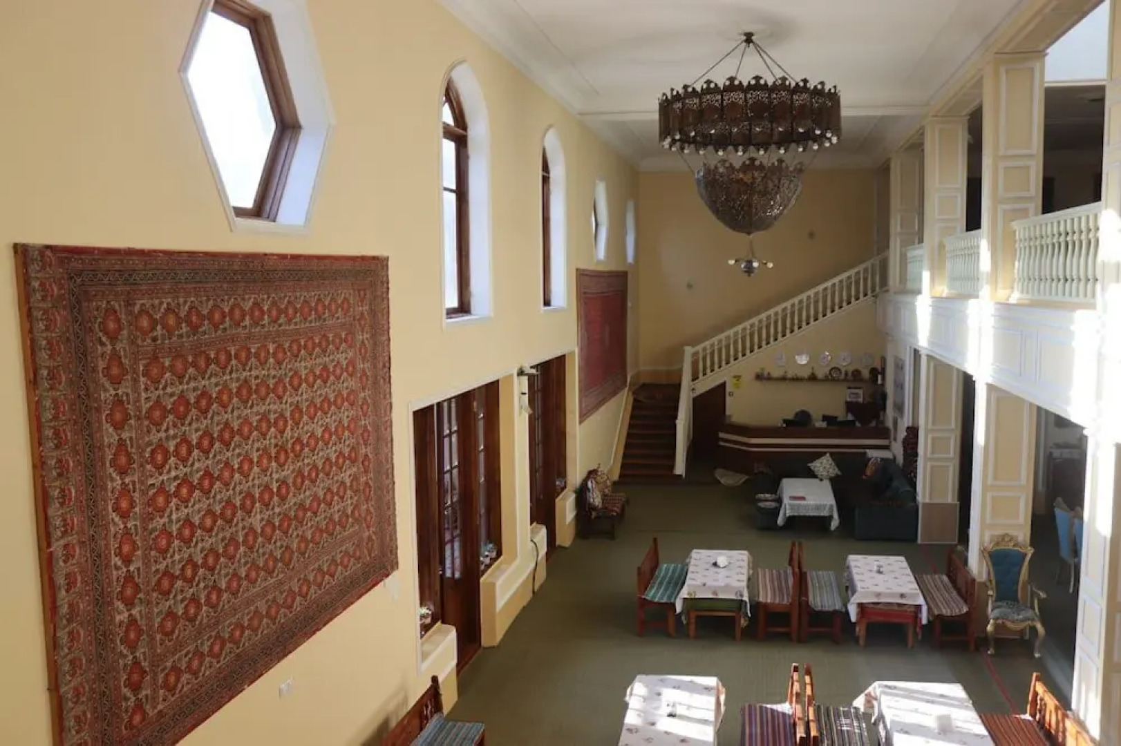 Пансион Ikathouse