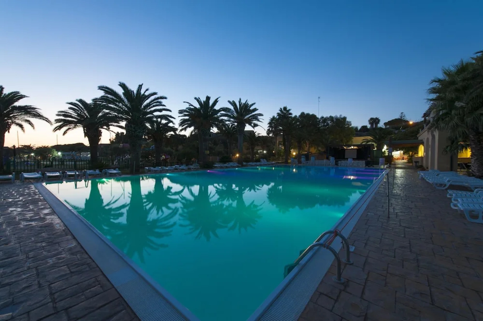 Sporting Club Village