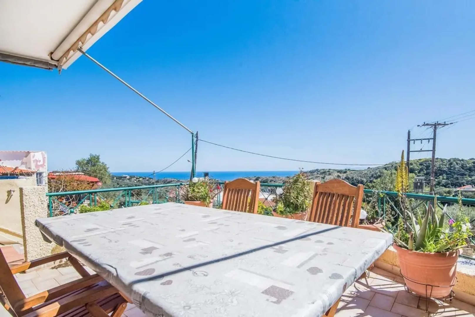 Leonidas House With Sea View