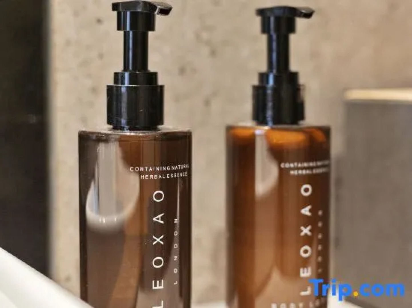 Rezen Retreat·Four Seasons Manju  Hotel (Jiuzhaigou Scenic Area)