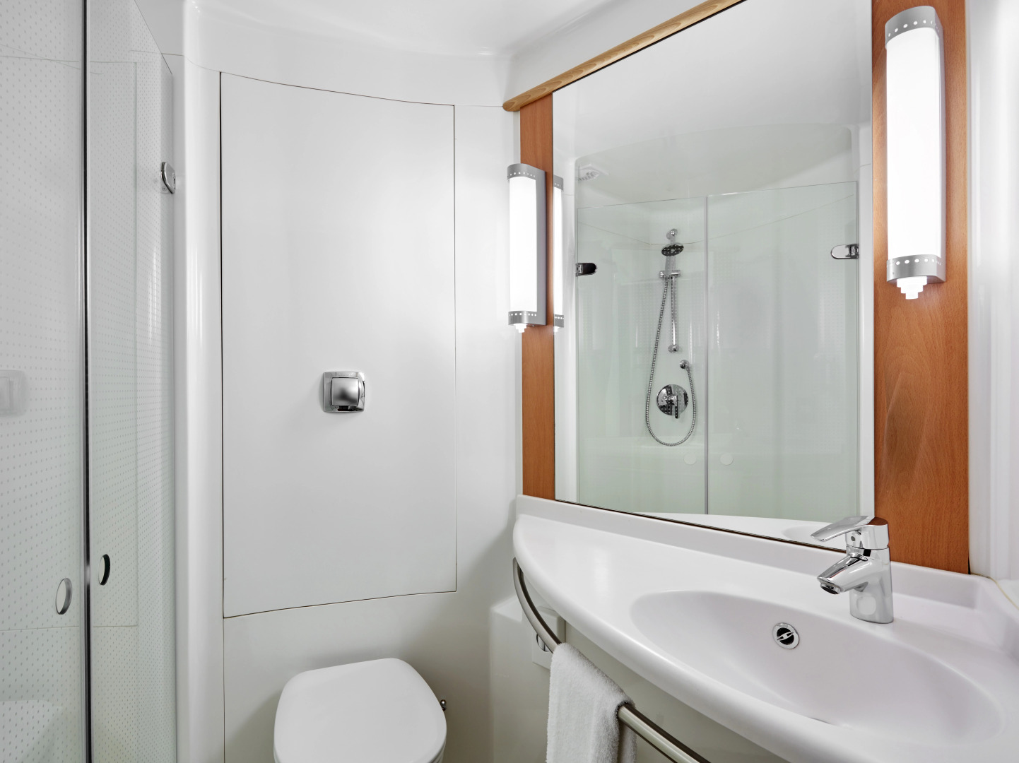 ibis Belfast City Centre