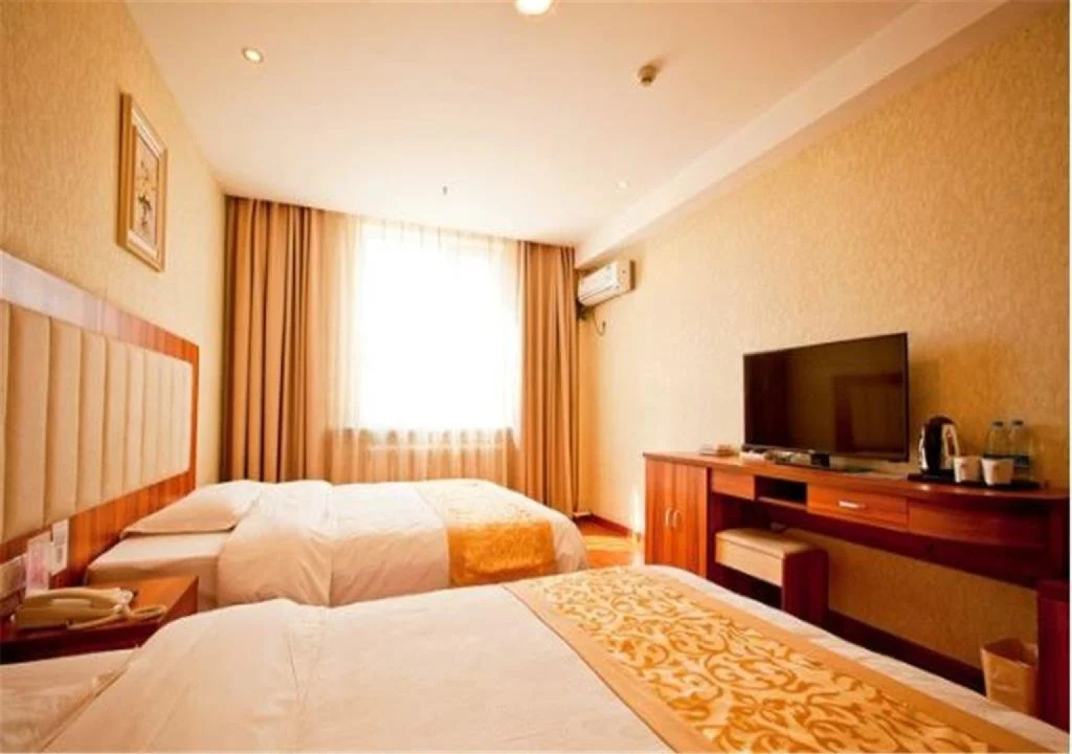 Elan Hotel Korla Passenger Transport Center Branch