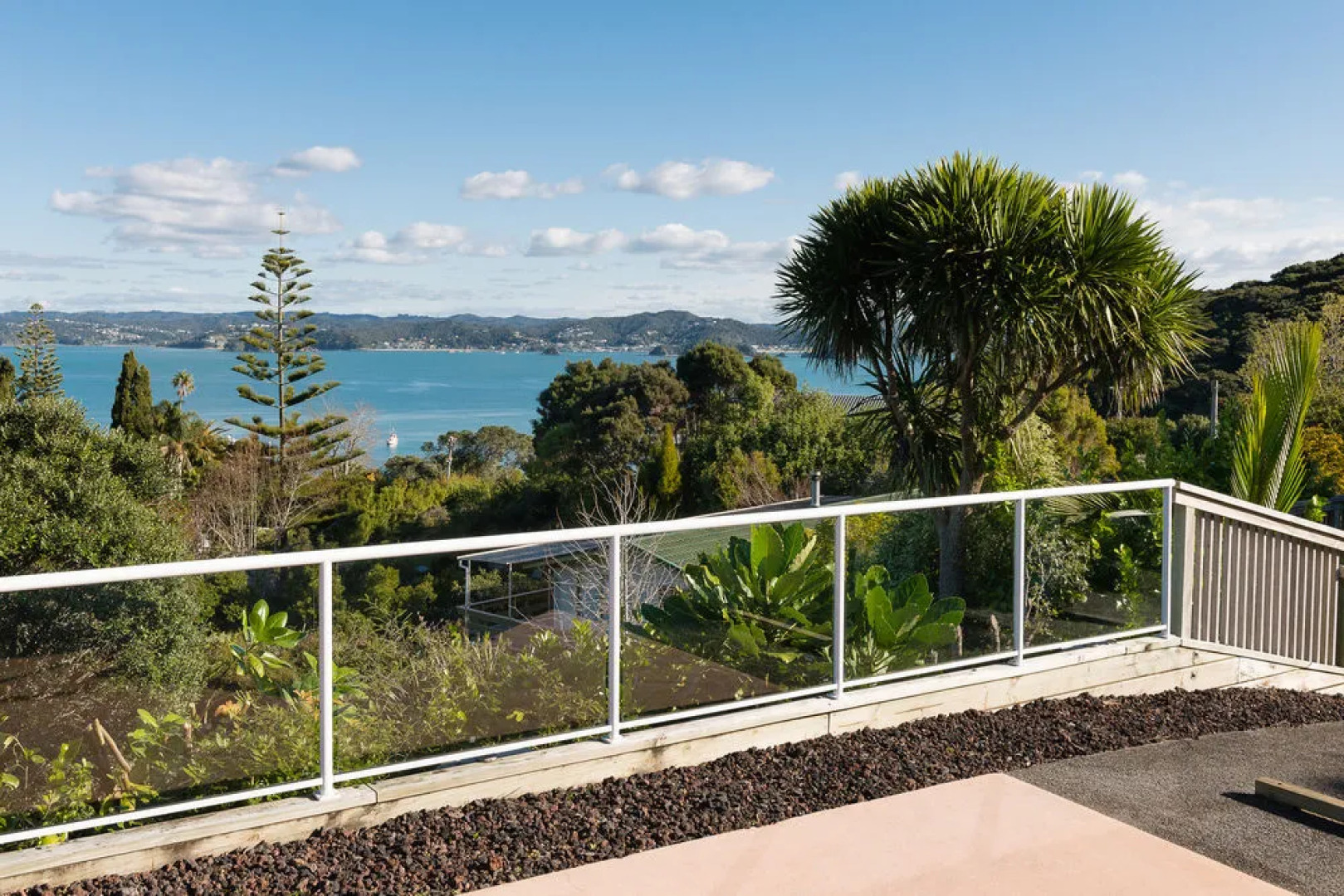 Russell View Apartments