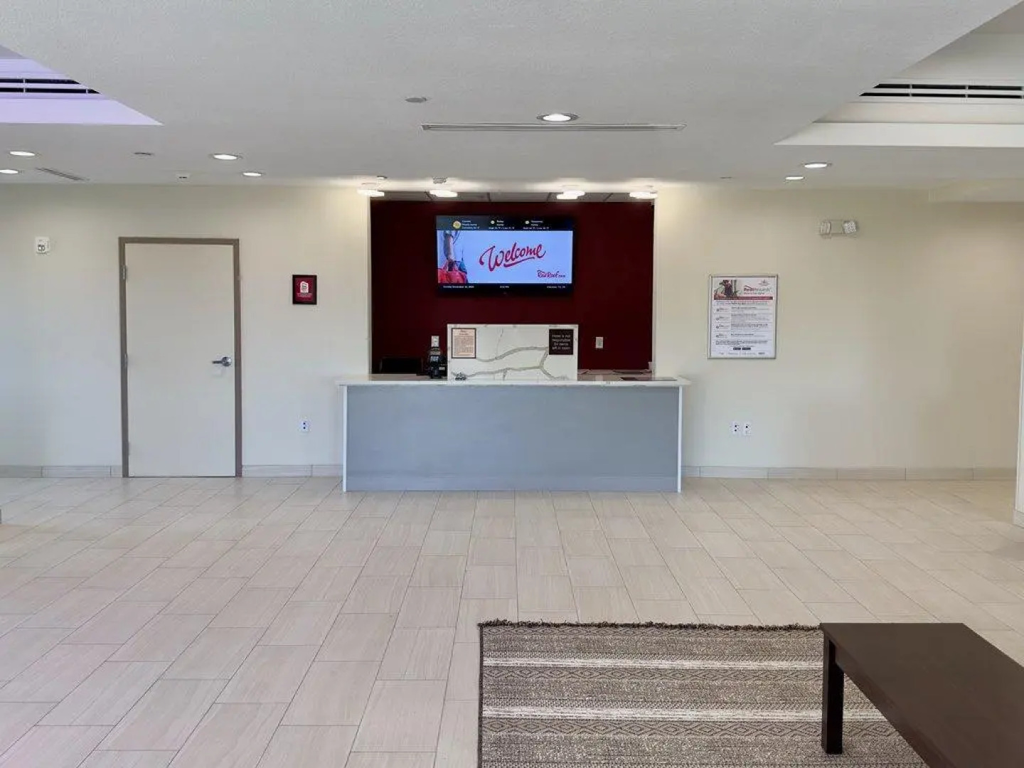 Red Roof Inn Hutchins