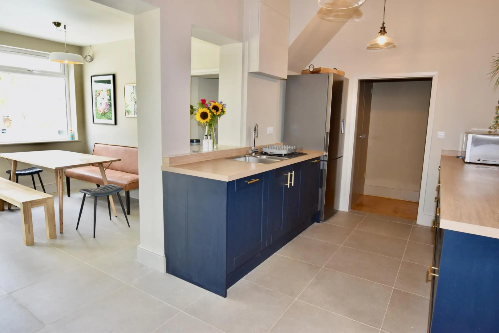 Blenheim House a Seaside Home for 12