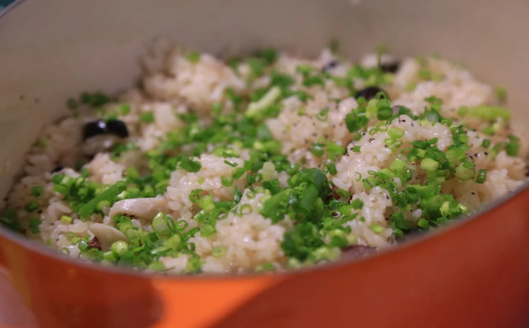 Ile d’or Café & Guest house