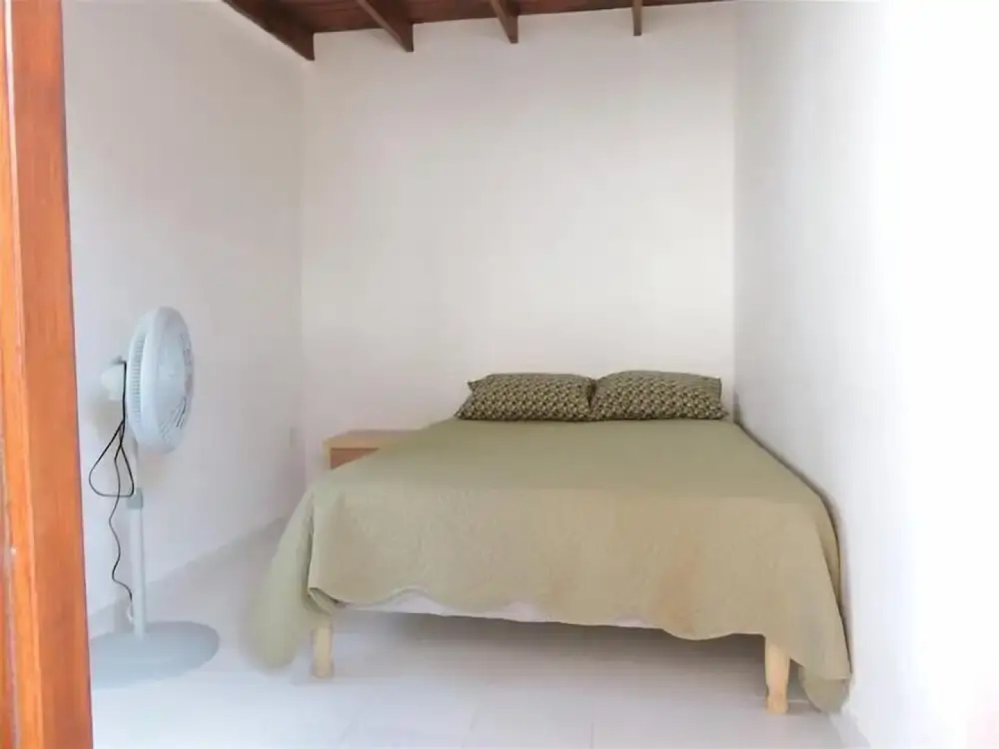 Luxurious Villa with Great Sea View