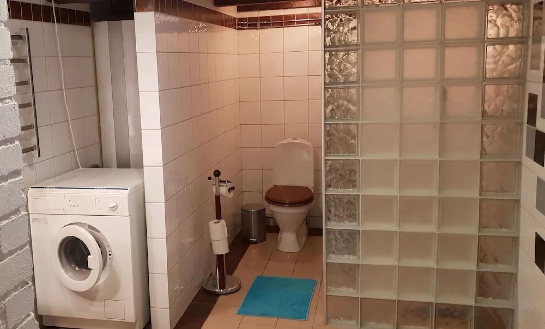 Som Hemma Gardscafe Bed & Breakfast