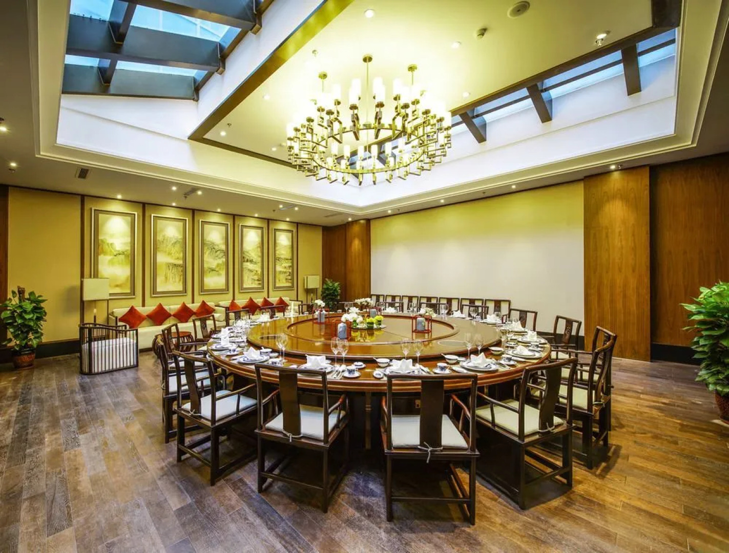Qingshan Hotel Baotou（Yingbin Building）