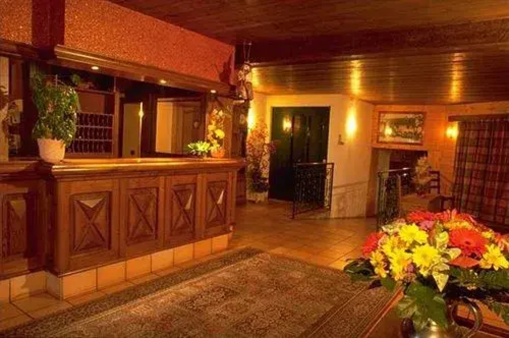 Hôtel Denarié - Restaurant les 5 Chemins