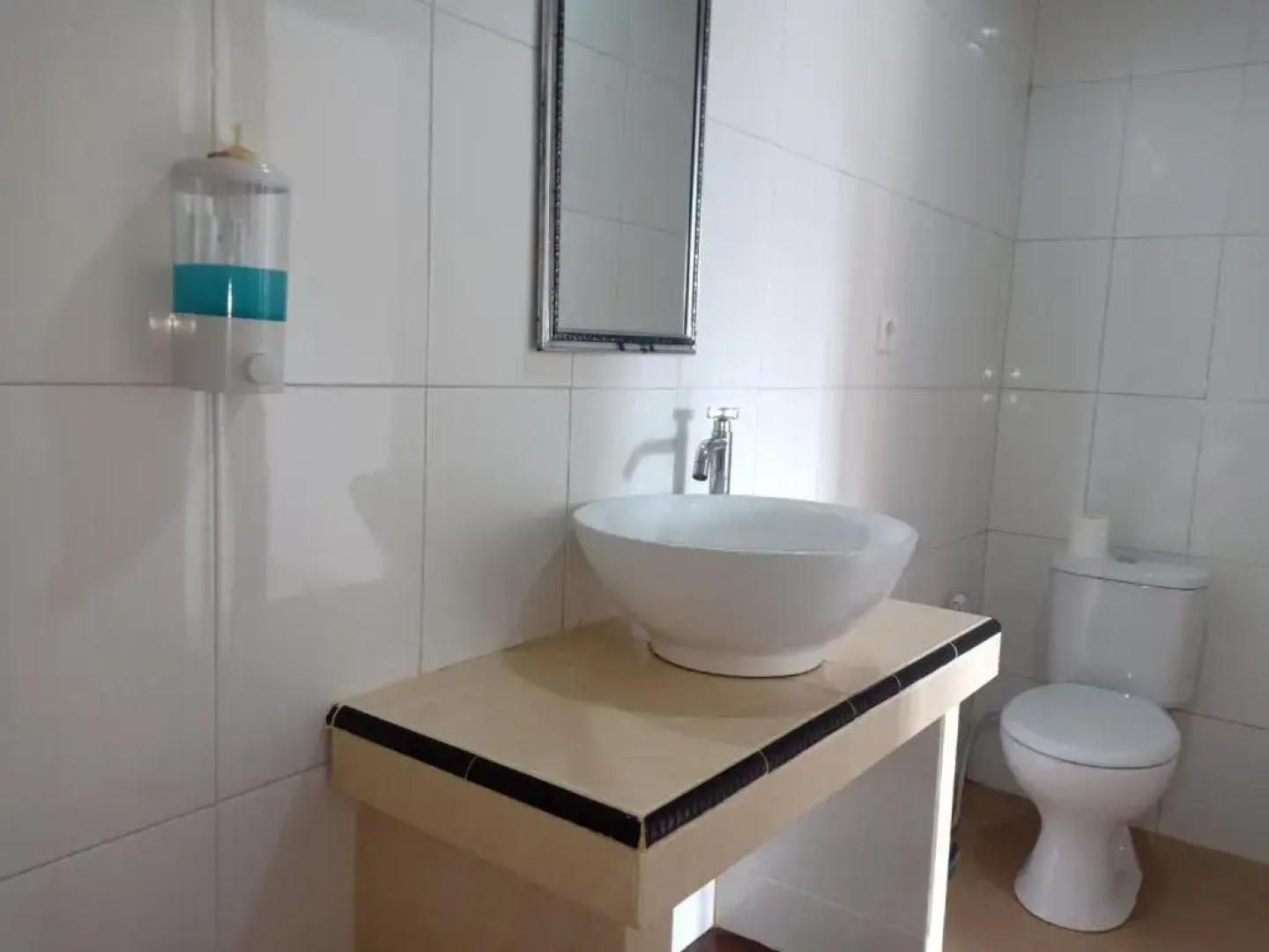 Dwiki Putra Home Stay