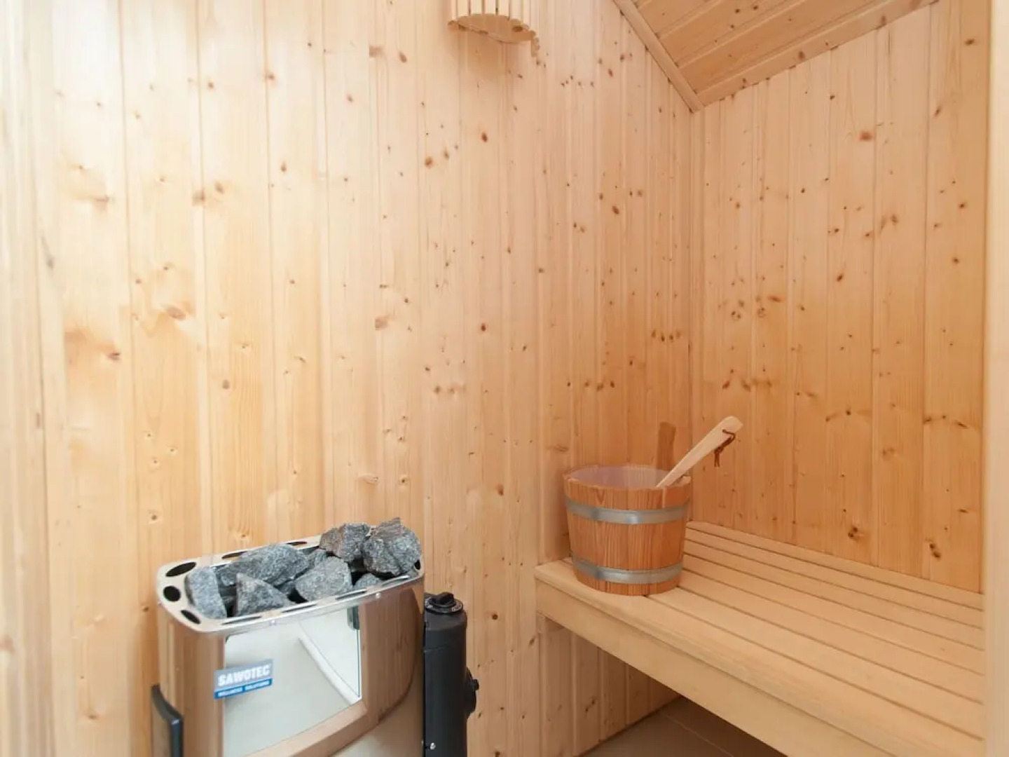 Holiday Home with Sauna near Dunes in Egmond aan den Hoef