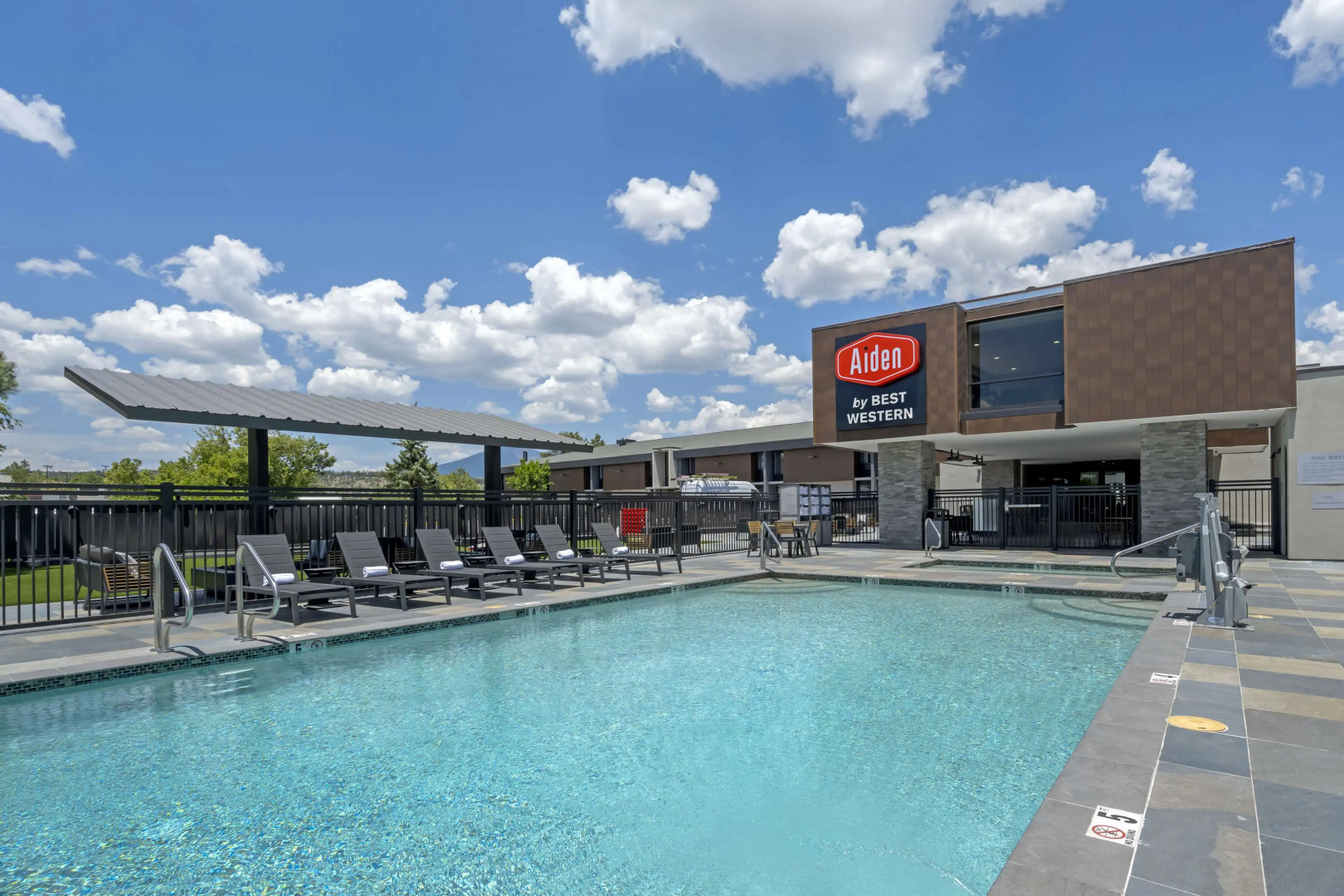 Aiden by Best Western Flagstaff