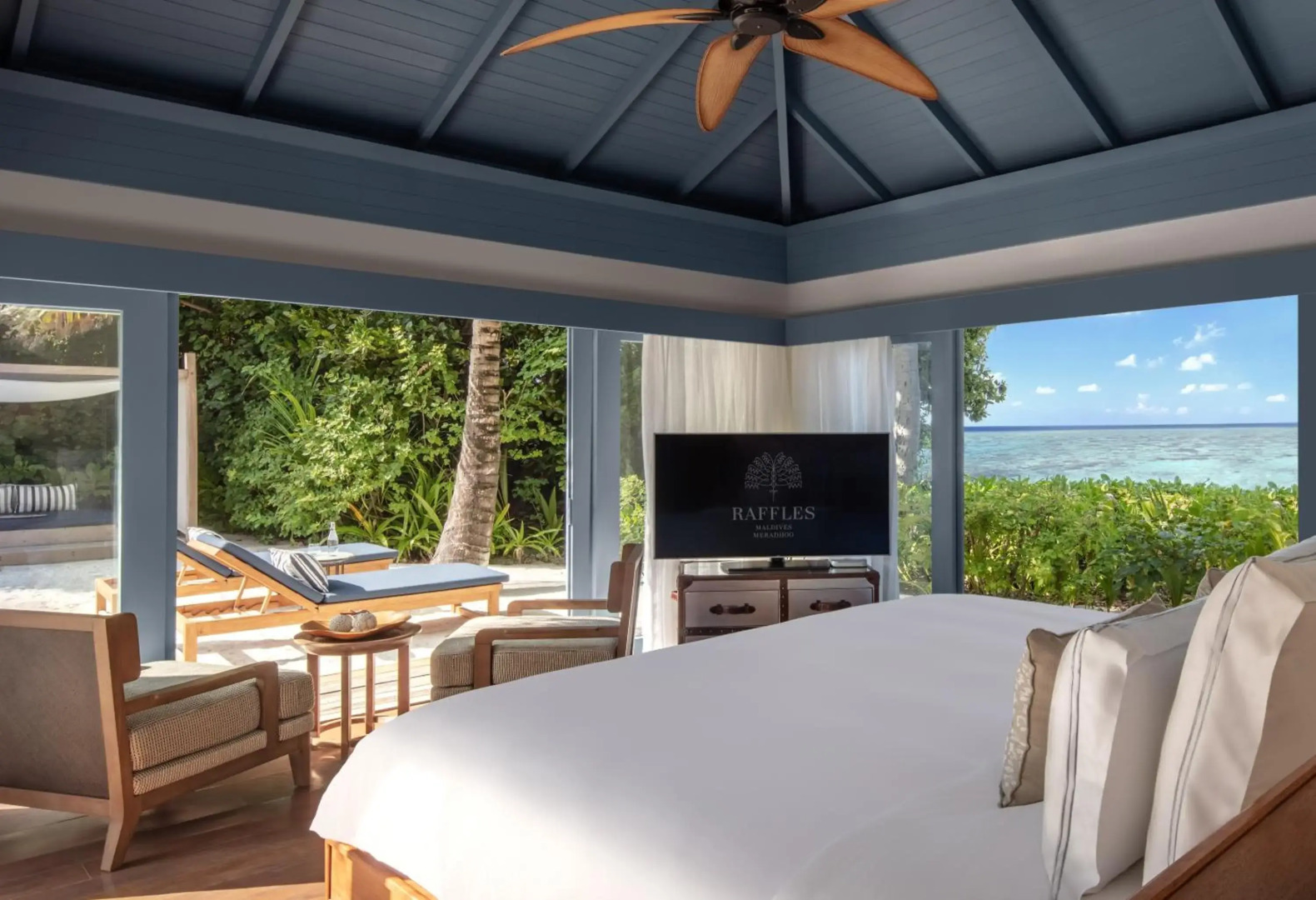 The Halcyon Private Isles Maldives, Autograph Collection