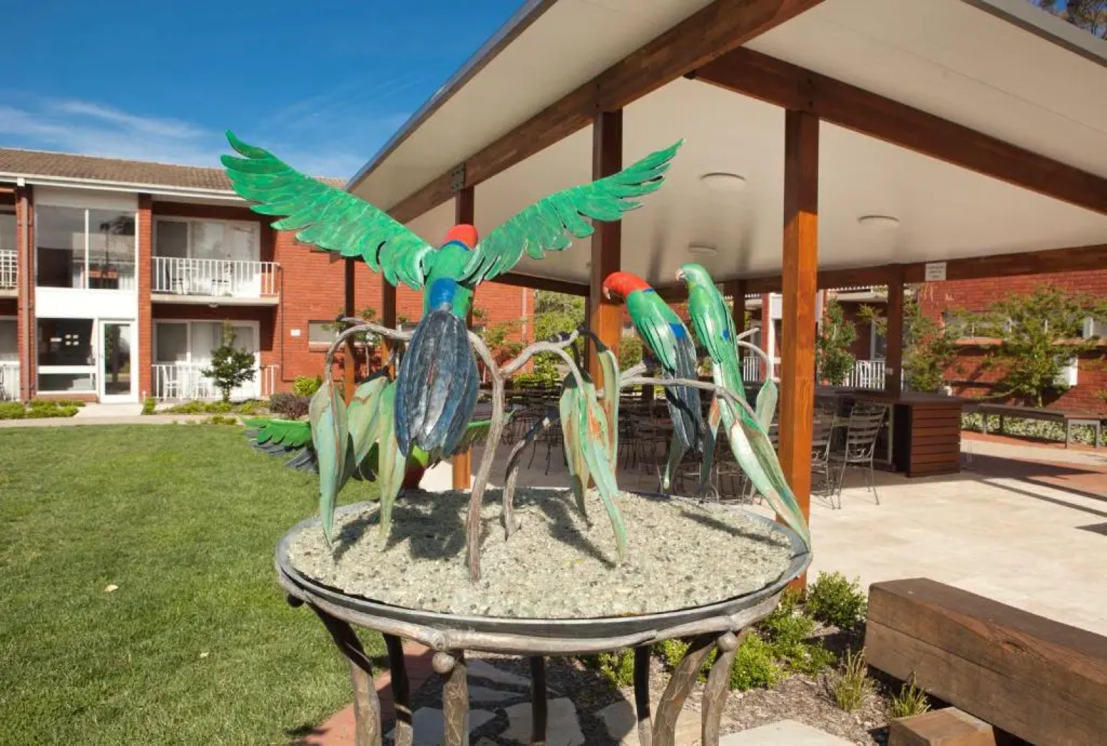 Forrest Hotel and Apartments