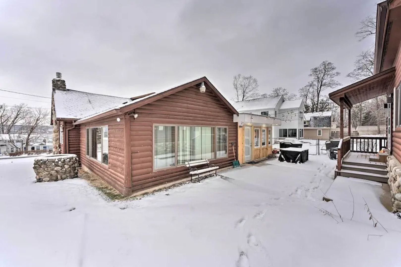 Renovated & Spacious Cabin w/ Patio & Grounds