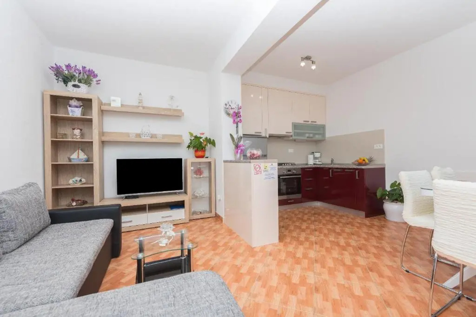 Apartment Ana Chill in Bast