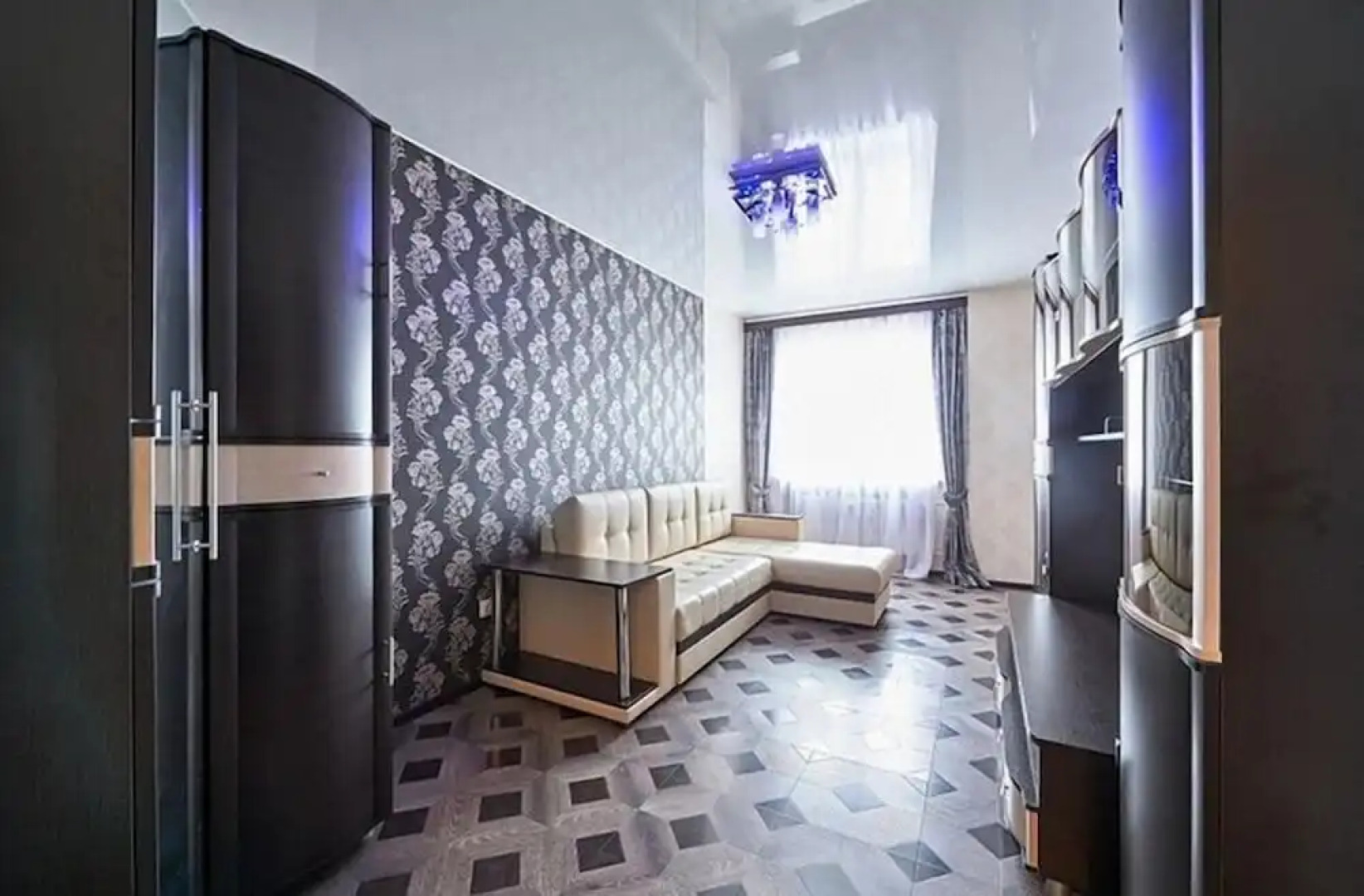 Апартаменты на Новгородском проспекте 7