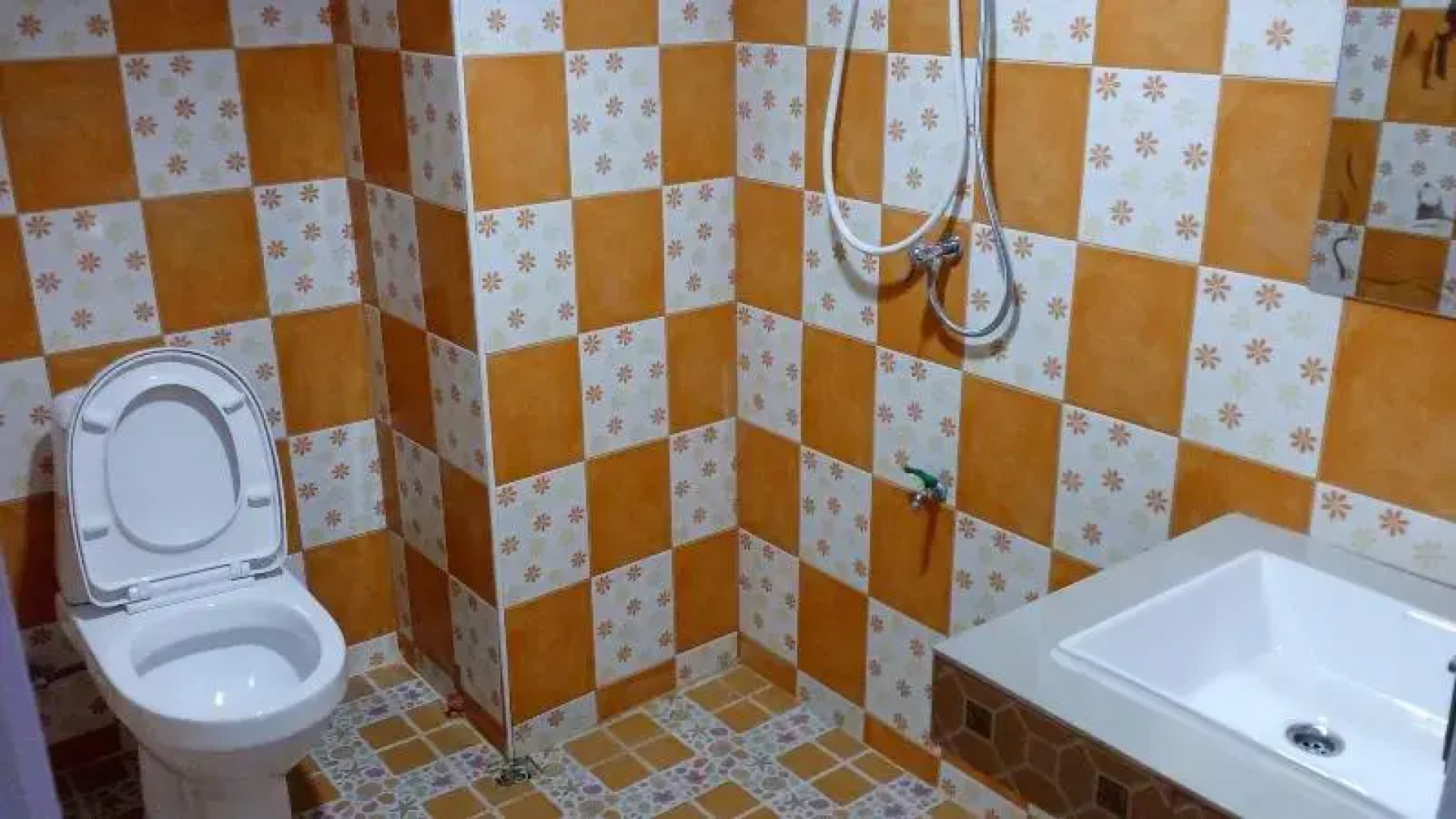 RueangSriSiRi Guest House 2