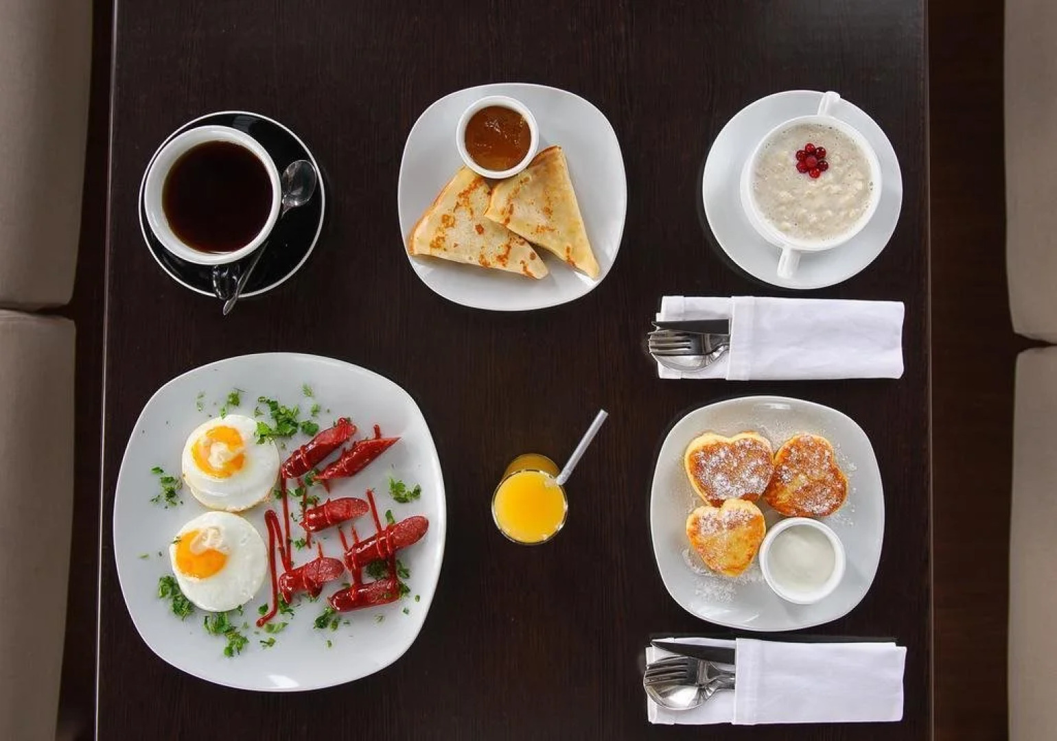 Голден Хаус