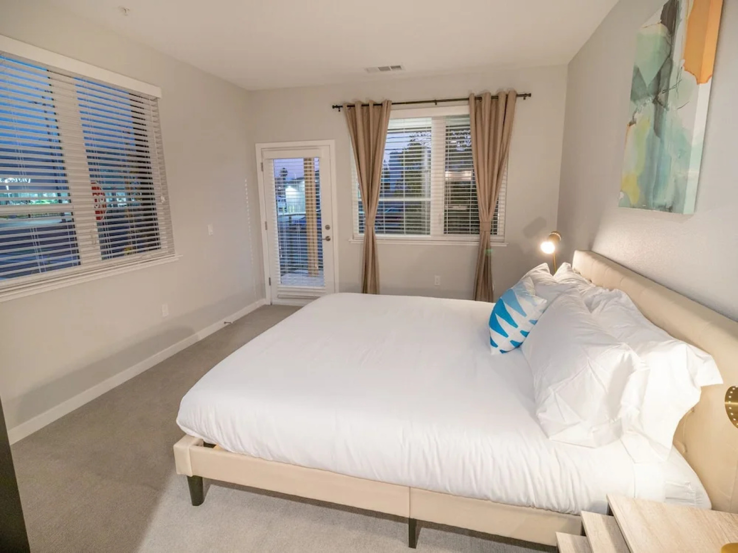 Kasa Menlo Park North Apartments