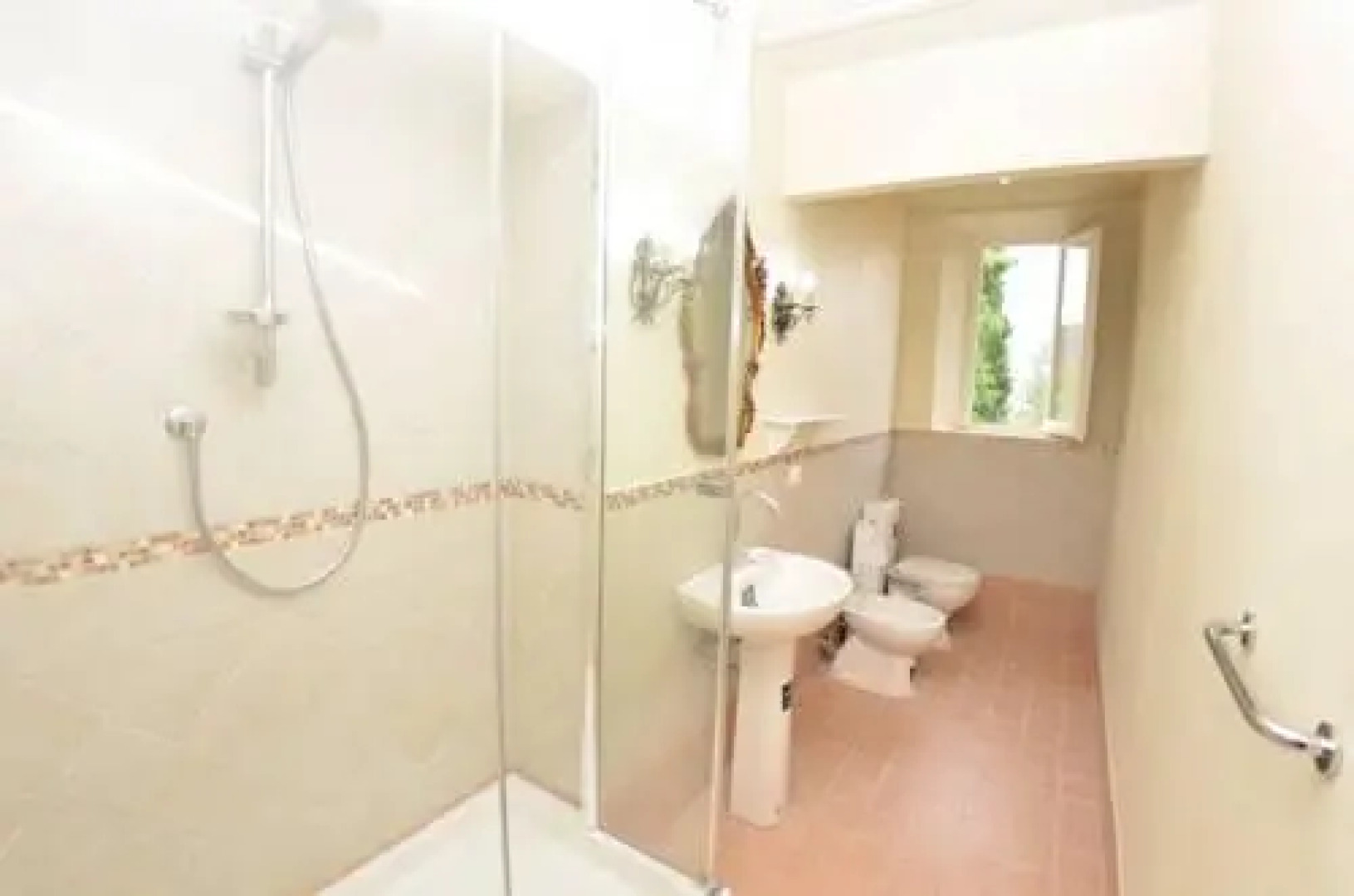 Massarosa Garden Cottage