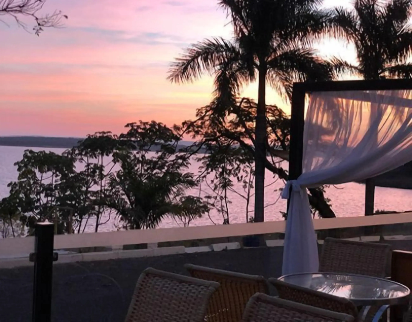 Grande Lago Hotel Gastronomia Bar