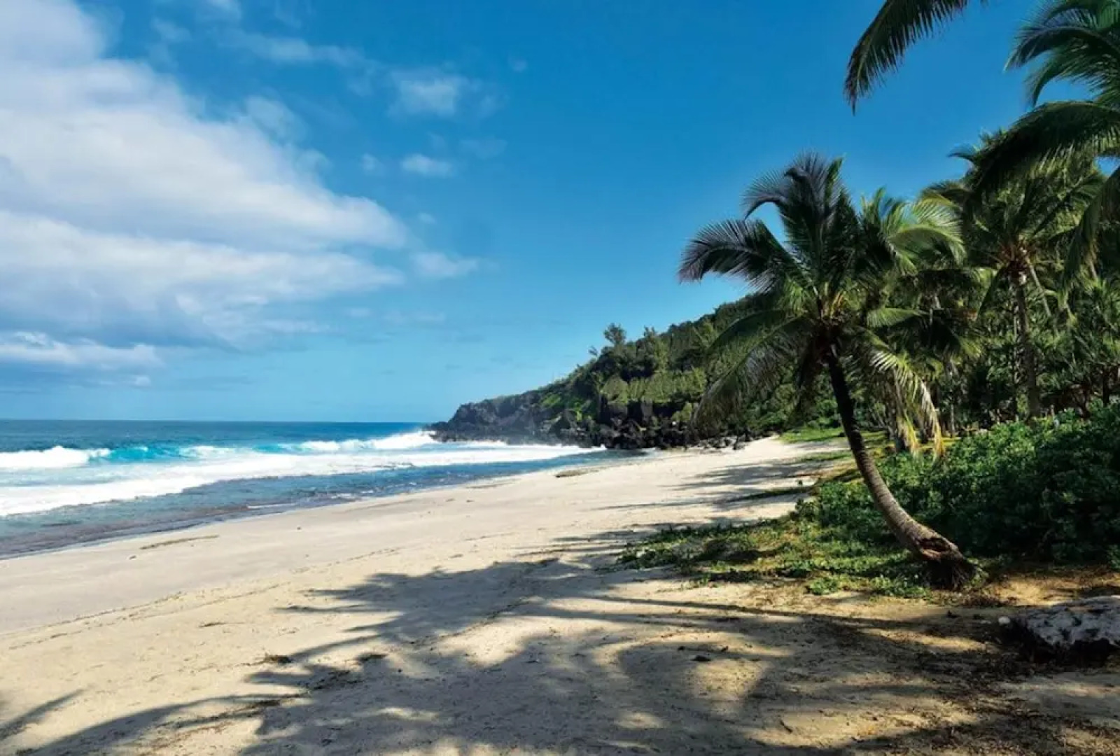 House With one Bedroom in Saint Joseph, With Wonderful Mountain View, Enclosed Garden and Wifi Near the Beach