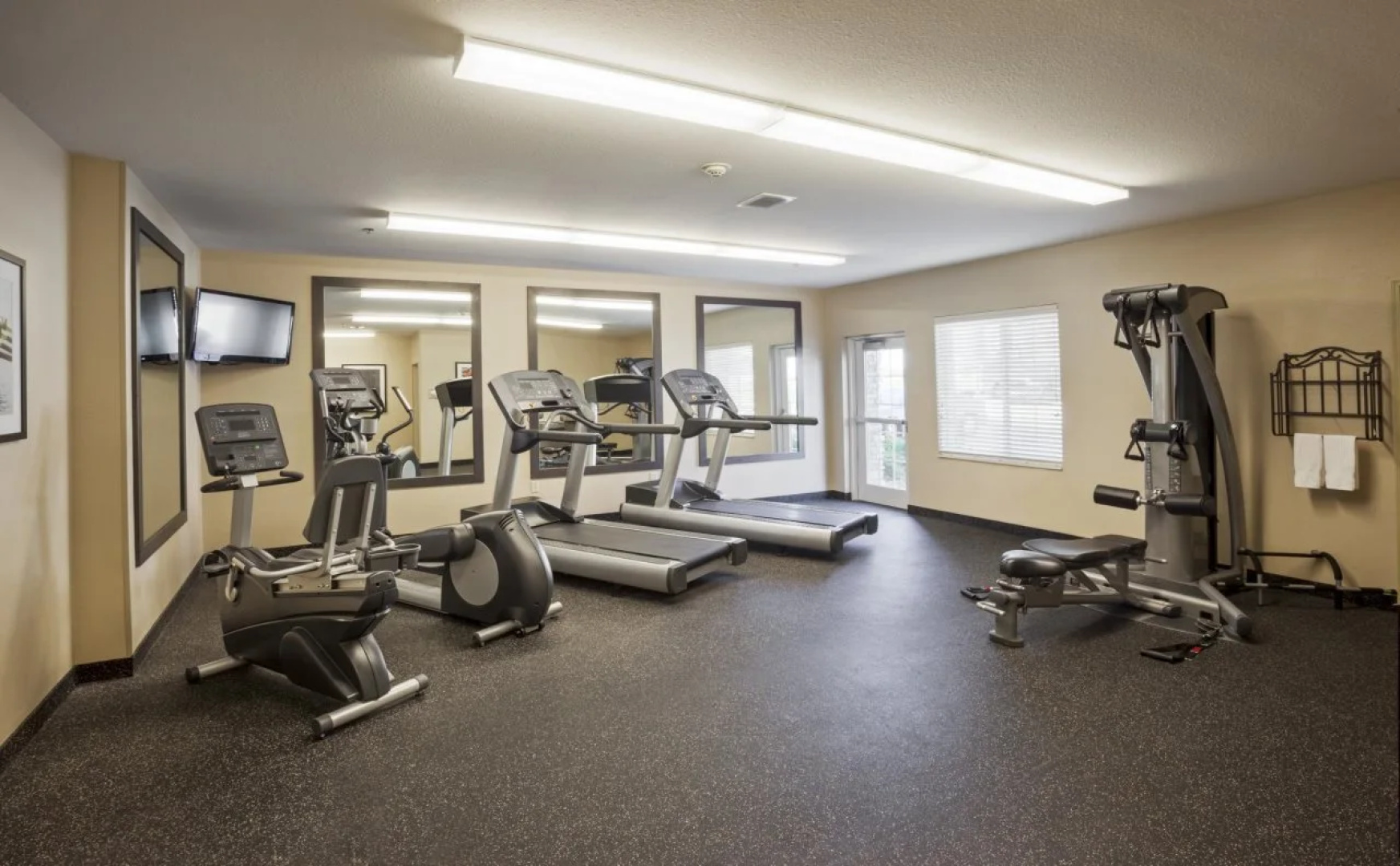 Candlewood Suites York by IHG