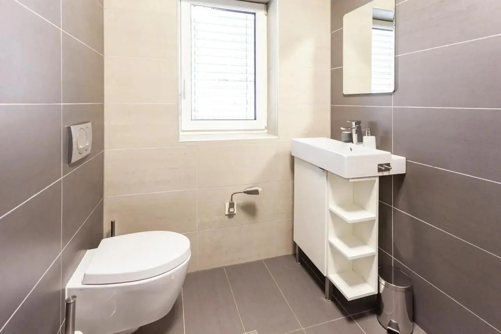 Hillhouse Novo mesto