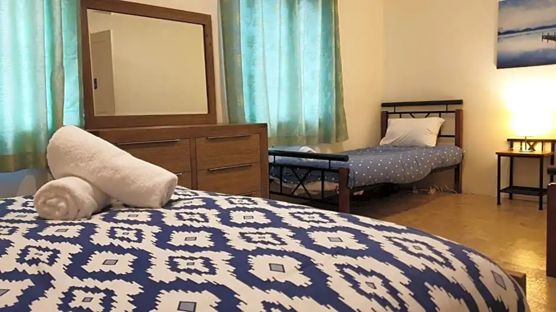 Baywatch Manor Augusta