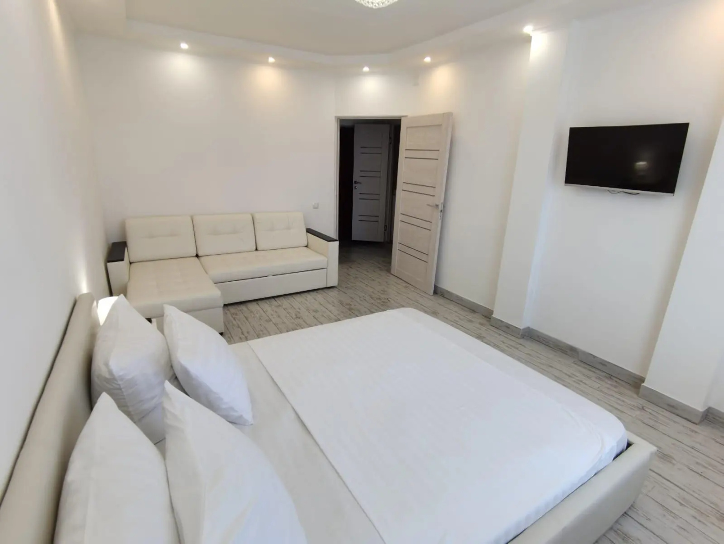 ZNS Rent (ЗНС Рент) на улице Луначарского 61
